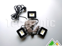 3 LEDs suspensibles éco-énergétiques.
