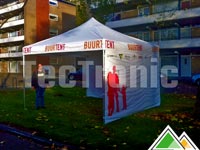 Tente pliante blanche imprimée 4x4 pour la Commune de Tilburg aux Pays-Bas