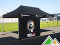 Tente pliable imprimée 3x6 pour le Belgian Homeless Cup